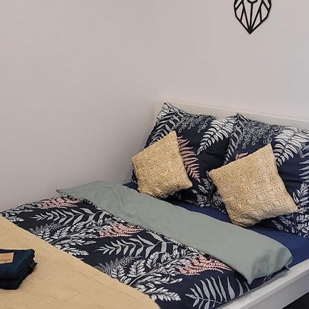 Apartament Z Historia เยเลเนียกูรา ภายนอก รูปภาพ